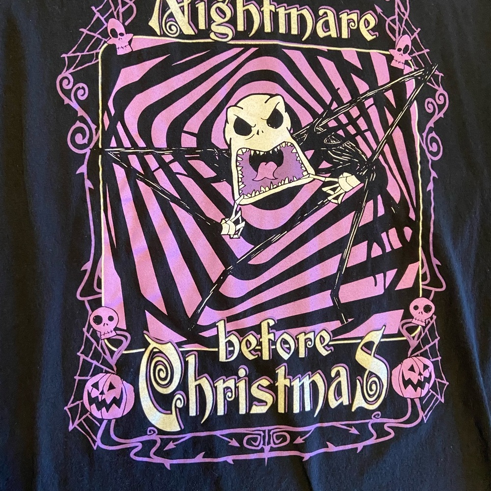 Nightmare Before Christmas Black and Purple Graphic Tee size M